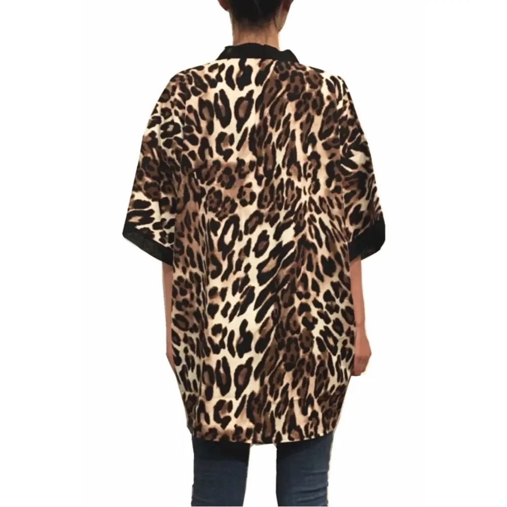 Leopard Print Kimono - Picture 2 of 3